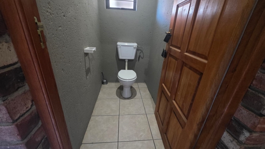 2 Bedroom Property for Sale in Wilkoppies North West